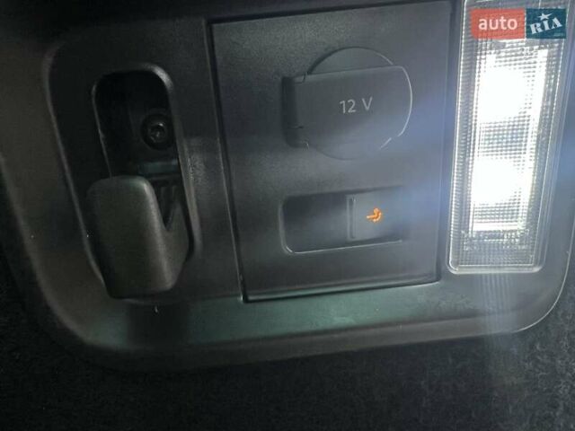 Сірий Фольксваген Шаран, об'ємом двигуна 1.97 л та пробігом 66 тис. км за 29000 $, фото 84 на Automoto.ua