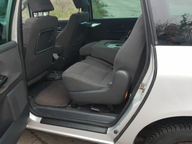 Серый Фольксваген Шаран, объемом двигателя 0 л и пробегом 333 тыс. км за 2500 $, фото 9 на Automoto.ua