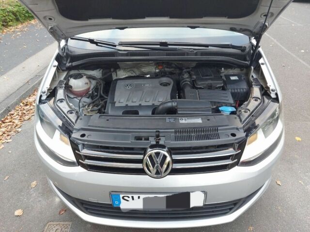 Серый Фольксваген Шаран, объемом двигателя 2 л и пробегом 205 тыс. км за 8118 $, фото 3 на Automoto.ua