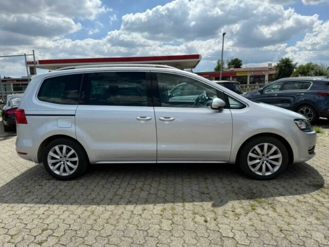 Фольксваген Шаран 2014 в Днепре (Днепропетровске) на Automoto.ua Серый Фольксваген Шаран, объемом двигателя 2 л и пробегом 82 тыс. км за 3100 $, фото 4 на Automoto.ua