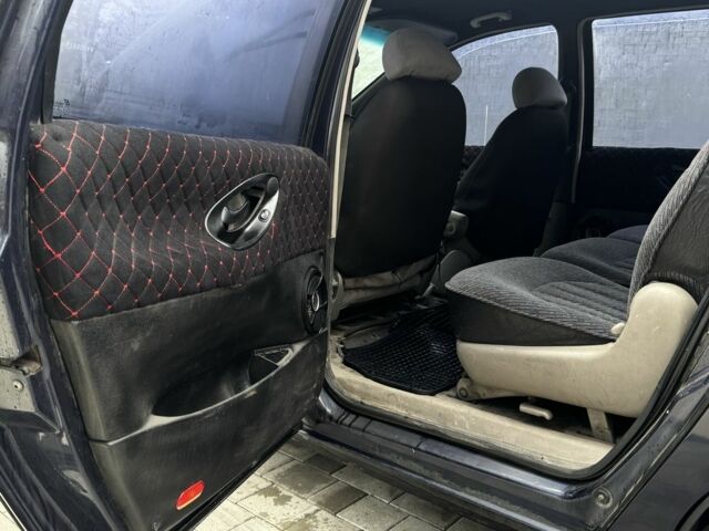 Синій Фольксваген Шаран, об'ємом двигуна 1.9 л та пробігом 378 тис. км за 2650 $, фото 11 на Automoto.ua