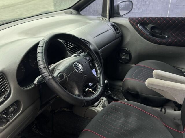 Синій Фольксваген Шаран, об'ємом двигуна 1.9 л та пробігом 378 тис. км за 2650 $, фото 8 на Automoto.ua