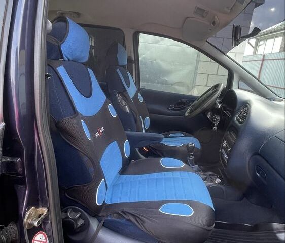 Синий Фольксваген Шаран, объемом двигателя 1.9 л и пробегом 294 тыс. км за 4700 $, фото 7 на Automoto.ua