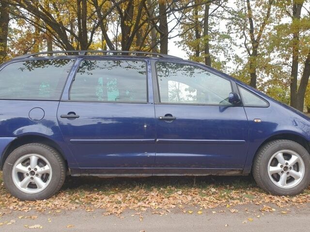 Фольксваген Шаран 1999 в Черкассах на Automoto.ua Синий Фольксваген Шаран, объемом двигателя 1.9 л и пробегом 379 тыс. км за 4200 $, фото 2 на Automoto.ua