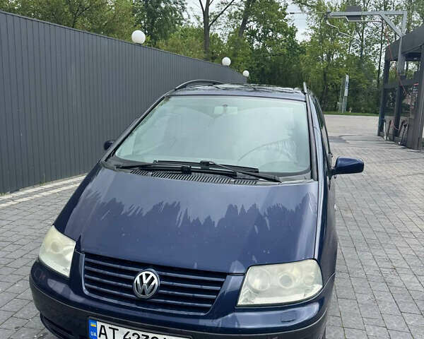 Синий Фольксваген Шаран, объемом двигателя 1.9 л и пробегом 338 тыс. км за 5100 $, фото 13 на Automoto.ua