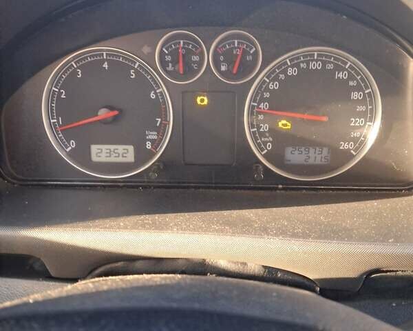 Синий Фольксваген Шаран, объемом двигателя 1.97 л и пробегом 281 тыс. км за 2600 $, фото 4 на Automoto.ua