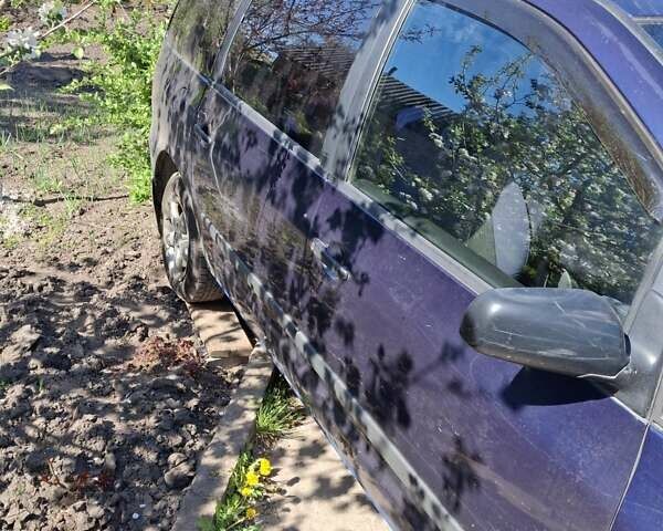 Синий Фольксваген Шаран, объемом двигателя 1.97 л и пробегом 281 тыс. км за 2600 $, фото 2 на Automoto.ua