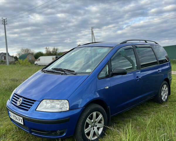 Синий Фольксваген Шаран, объемом двигателя 1.8 л и пробегом 305 тыс. км за 4299 $, фото 16 на Automoto.ua