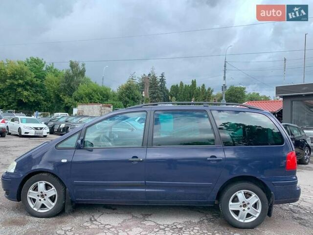 Синій Фольксваген Шаран, об'ємом двигуна 1.8 л та пробігом 207 тис. км за 4490 $, фото 7 на Automoto.ua