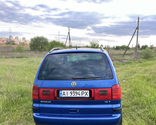 Синий Фольксваген Шаран, объемом двигателя 1.8 л и пробегом 305 тыс. км за 4299 $, фото 15 на Automoto.ua