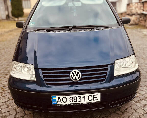 Синий Фольксваген Шаран, объемом двигателя 2 л и пробегом 265 тыс. км за 5150 $, фото 8 на Automoto.ua