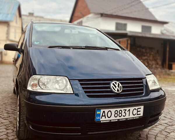 Синий Фольксваген Шаран, объемом двигателя 2 л и пробегом 265 тыс. км за 5150 $, фото 7 на Automoto.ua