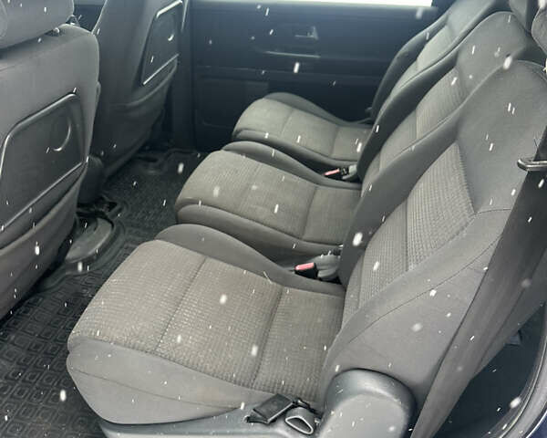 Синій Фольксваген Шаран, об'ємом двигуна 1.9 л та пробігом 400 тис. км за 2900 $, фото 8 на Automoto.ua