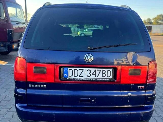 Синий Фольксваген Шаран, объемом двигателя 1.9 л и пробегом 286 тыс. км за 2450 $, фото 3 на Automoto.ua