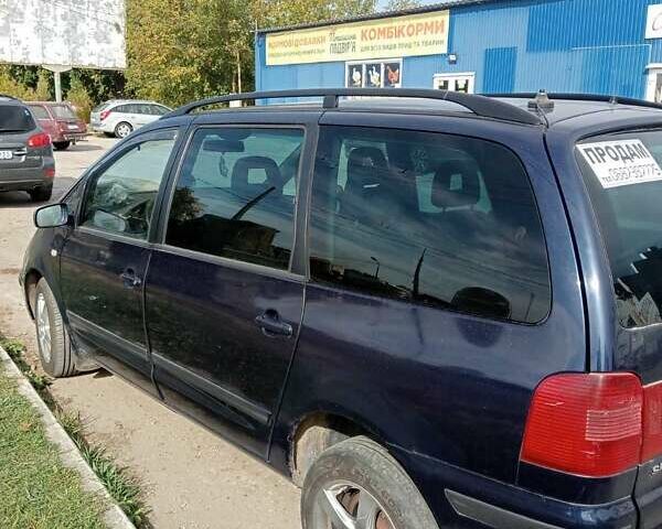 Синий Фольксваген Шаран, объемом двигателя 1.9 л и пробегом 600 тыс. км за 3500 $, фото 6 на Automoto.ua