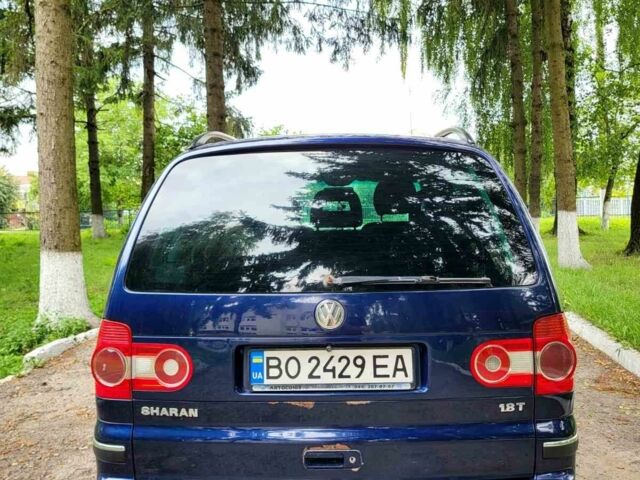 Синій Фольксваген Шаран, об'ємом двигуна 1.8 л та пробігом 275 тис. км за 4700 $, фото 5 на Automoto.ua