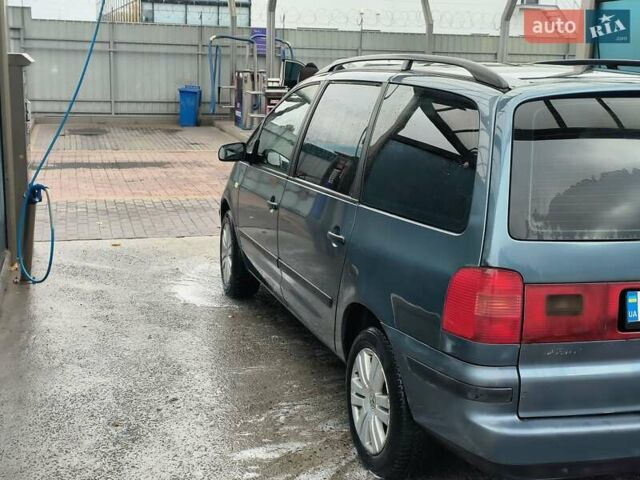 Синій Фольксваген Шаран, об'ємом двигуна 1.9 л та пробігом 342 тис. км за 4200 $, фото 9 на Automoto.ua