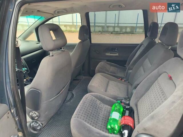 Синій Фольксваген Шаран, об'ємом двигуна 1.9 л та пробігом 342 тис. км за 4200 $, фото 3 на Automoto.ua