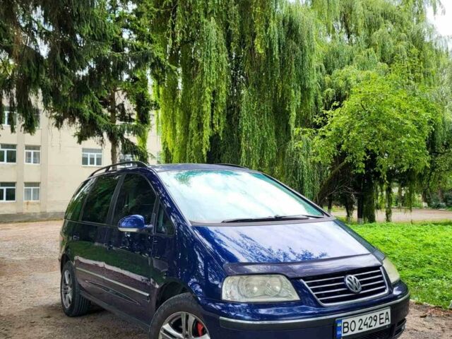 Синій Фольксваген Шаран, об'ємом двигуна 1.8 л та пробігом 275 тис. км за 4700 $, фото 1 на Automoto.ua
