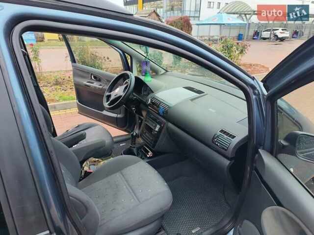 Синій Фольксваген Шаран, об'ємом двигуна 1.9 л та пробігом 342 тис. км за 4200 $, фото 1 на Automoto.ua