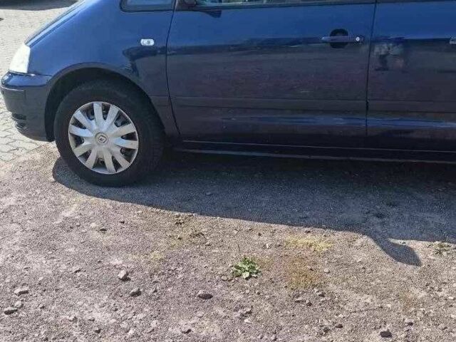 Синий Фольксваген Шаран, объемом двигателя 1.9 л и пробегом 245 тыс. км за 3000 $, фото 5 на Automoto.ua