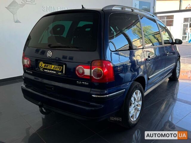 Синий Фольксваген Шаран, объемом двигателя 2 л и пробегом 400 тыс. км за 7500 $, фото 6 на Automoto.ua