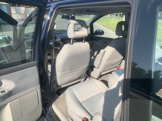 Синий Фольксваген Шаран, объемом двигателя 1.78 л и пробегом 224 тыс. км за 5900 $, фото 14 на Automoto.ua