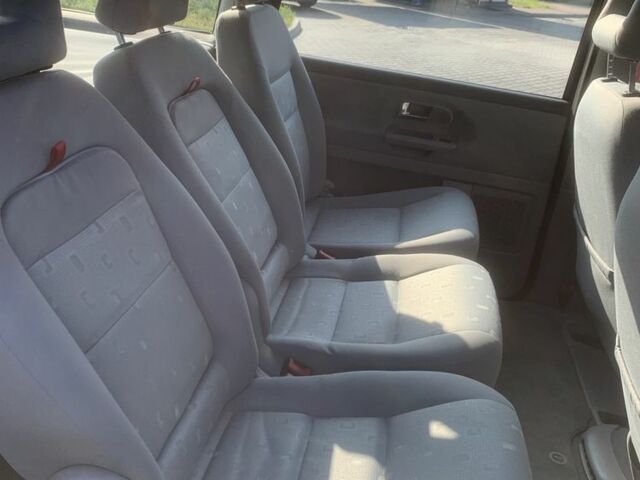 Синий Фольксваген Шаран, объемом двигателя 1.78 л и пробегом 224 тыс. км за 5900 $, фото 18 на Automoto.ua