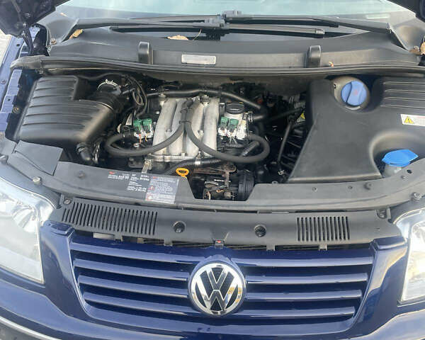 Синий Фольксваген Шаран, объемом двигателя 2 л и пробегом 140 тыс. км за 8555 $, фото 22 на Automoto.ua