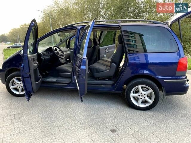 Синий Фольксваген Шаран, объемом двигателя 1.97 л и пробегом 308 тыс. км за 7400 $, фото 8 на Automoto.ua