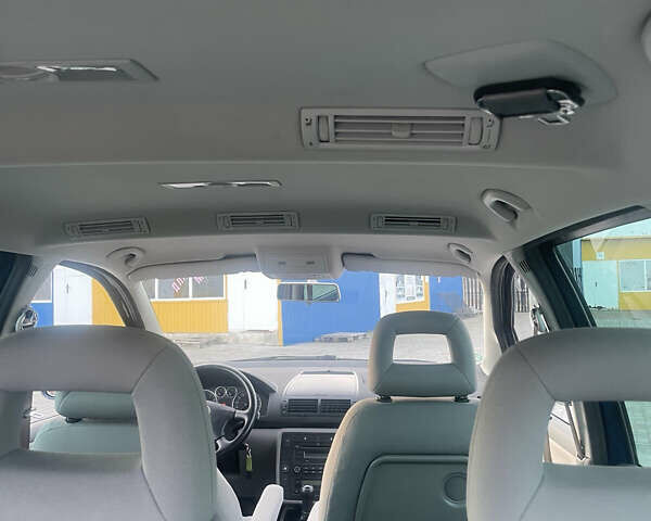 Синий Фольксваген Шаран, объемом двигателя 2 л и пробегом 140 тыс. км за 8555 $, фото 16 на Automoto.ua