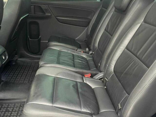 Синий Фольксваген Шаран, объемом двигателя 2 л и пробегом 233 тыс. км за 13950 $, фото 4 на Automoto.ua