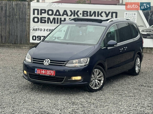 Синій Фольксваген Шаран, об'ємом двигуна 2 л та пробігом 260 тис. км за 13800 $, фото 2 на Automoto.ua