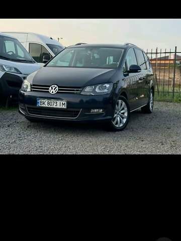 Синій Фольксваген Шаран, об'ємом двигуна 2 л та пробігом 285 тис. км за 14600 $, фото 12 на Automoto.ua