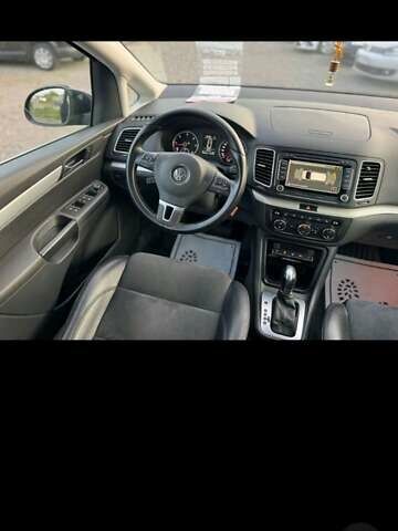 Синій Фольксваген Шаран, об'ємом двигуна 2 л та пробігом 285 тис. км за 14600 $, фото 2 на Automoto.ua