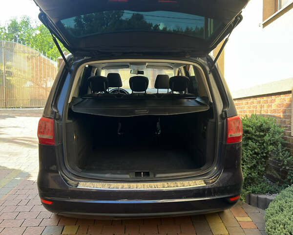 Синий Фольксваген Шаран, объемом двигателя 2 л и пробегом 311 тыс. км за 11500 $, фото 8 на Automoto.ua