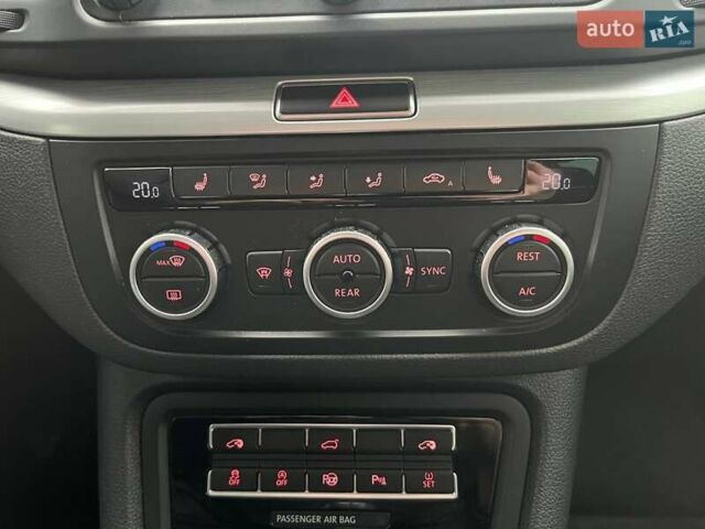 Синий Фольксваген Шаран, объемом двигателя 1.97 л и пробегом 189 тыс. км за 17290 $, фото 19 на Automoto.ua