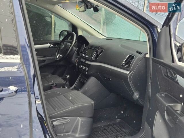 Синий Фольксваген Шаран, объемом двигателя 1.97 л и пробегом 194 тыс. км за 14999 $, фото 10 на Automoto.ua