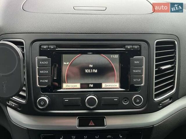 Синий Фольксваген Шаран, объемом двигателя 1.97 л и пробегом 189 тыс. км за 17290 $, фото 18 на Automoto.ua