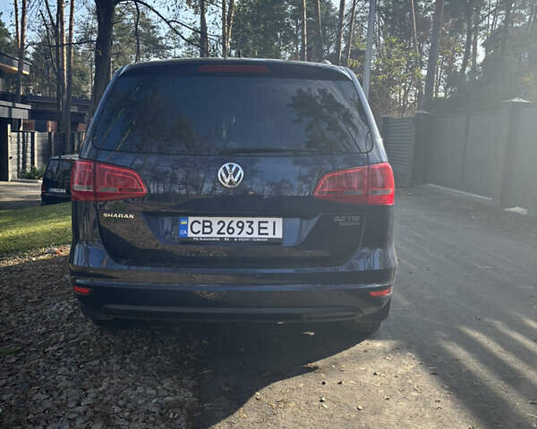Синий Фольксваген Шаран, объемом двигателя 2 л и пробегом 188 тыс. км за 16700 $, фото 4 на Automoto.ua