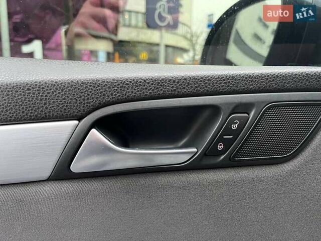 Синий Фольксваген Шаран, объемом двигателя 1.97 л и пробегом 189 тыс. км за 17290 $, фото 11 на Automoto.ua