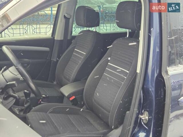 Синий Фольксваген Шаран, объемом двигателя 2 л и пробегом 194 тыс. км за 15999 $, фото 13 на Automoto.ua