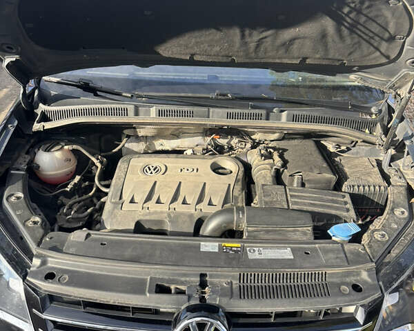 Синий Фольксваген Шаран, объемом двигателя 2 л и пробегом 188 тыс. км за 16700 $, фото 26 на Automoto.ua