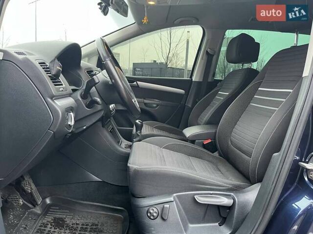 Синий Фольксваген Шаран, объемом двигателя 1.97 л и пробегом 189 тыс. км за 17290 $, фото 7 на Automoto.ua