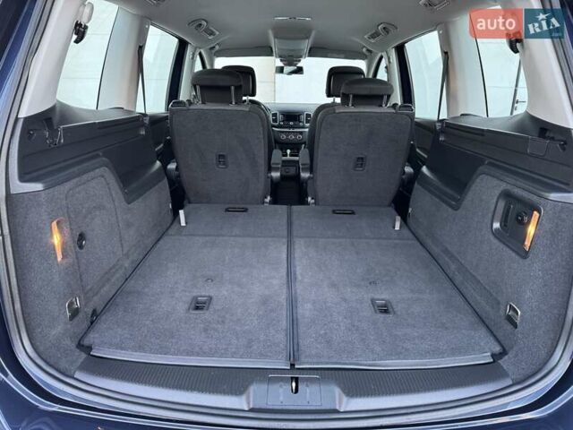 Синий Фольксваген Шаран, объемом двигателя 2 л и пробегом 270 тыс. км за 15900 $, фото 82 на Automoto.ua