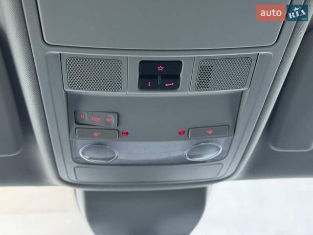 Синий Фольксваген Шаран, объемом двигателя 2 л и пробегом 270 тыс. км за 15900 $, фото 64 на Automoto.ua