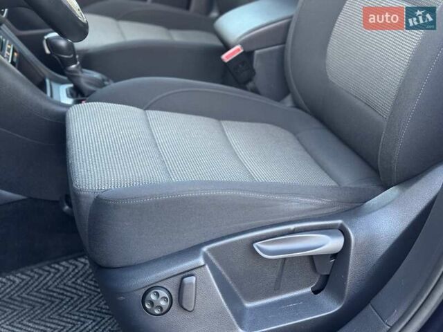 Синий Фольксваген Шаран, объемом двигателя 2 л и пробегом 270 тыс. км за 15900 $, фото 55 на Automoto.ua