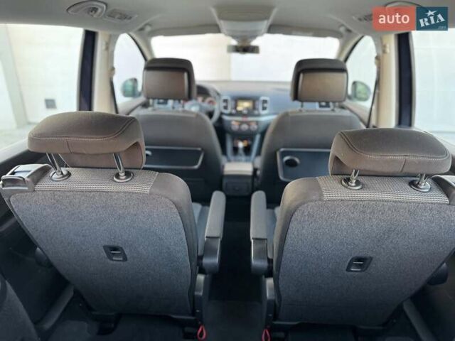 Синий Фольксваген Шаран, объемом двигателя 2 л и пробегом 270 тыс. км за 15900 $, фото 75 на Automoto.ua