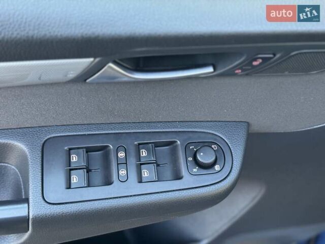 Синий Фольксваген Шаран, объемом двигателя 2 л и пробегом 270 тыс. км за 15900 $, фото 36 на Automoto.ua