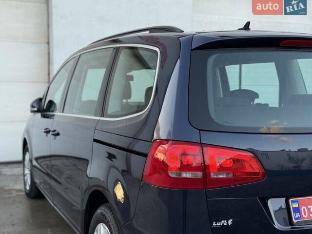 Синий Фольксваген Шаран, объемом двигателя 2 л и пробегом 270 тыс. км за 15900 $, фото 31 на Automoto.ua